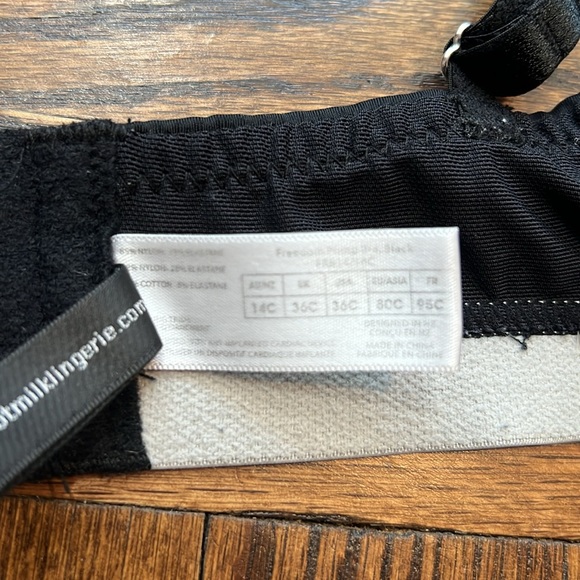 Hot Milk Freedom hands free pumping and clip down nursing bra - Picture 10 of 12